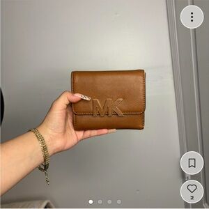 Michael Kors Wallet 🧸